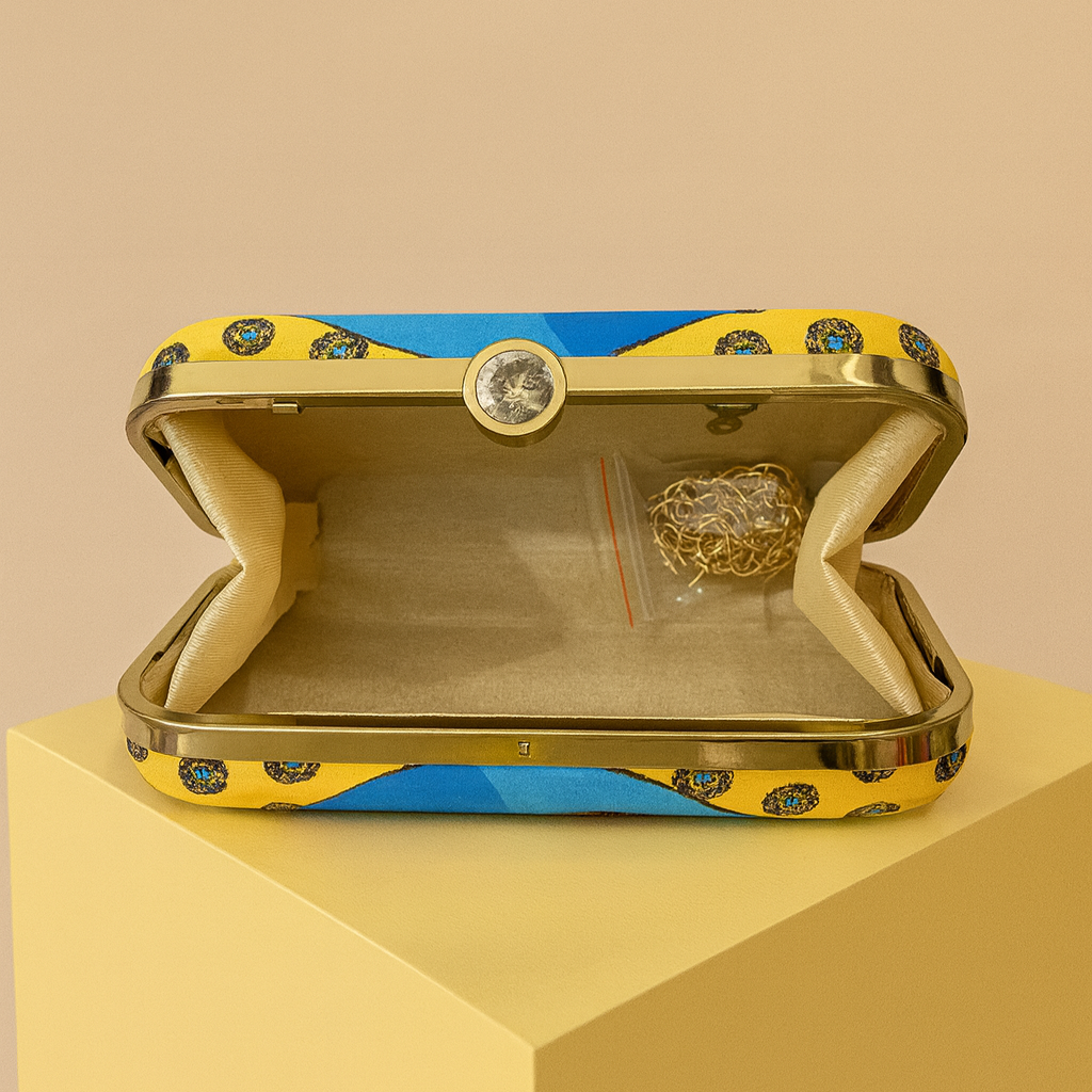 Womaniya Box Clutch & Sling Bag