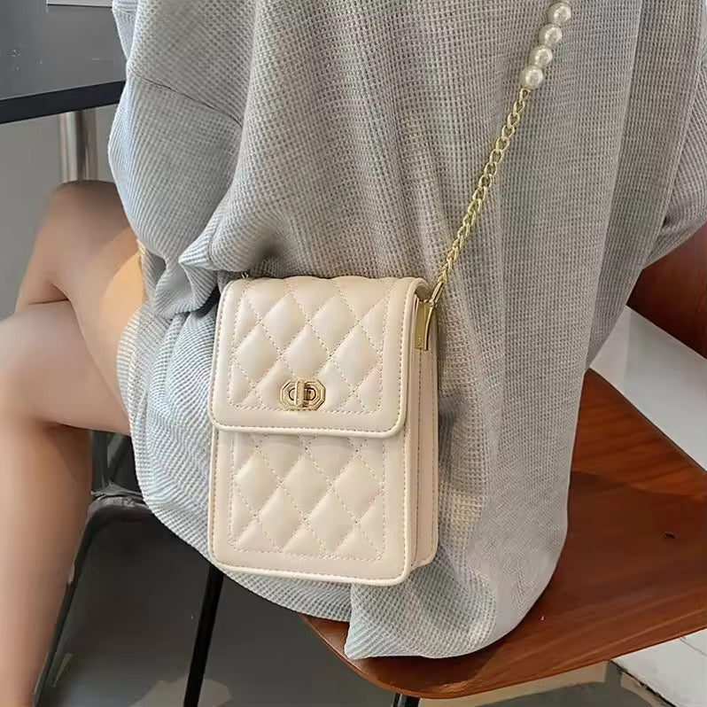 Quilt me Preety Sling Bag