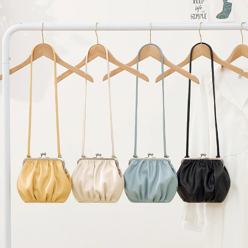 Bella Cloud Bag