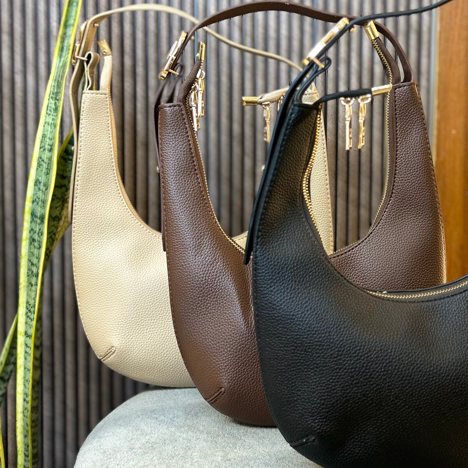 All day Arc Shoulder Bag